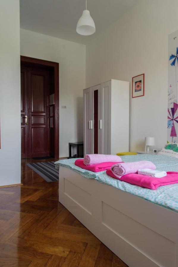 Cozy River View Apartment Karlovac Eksteriør billede